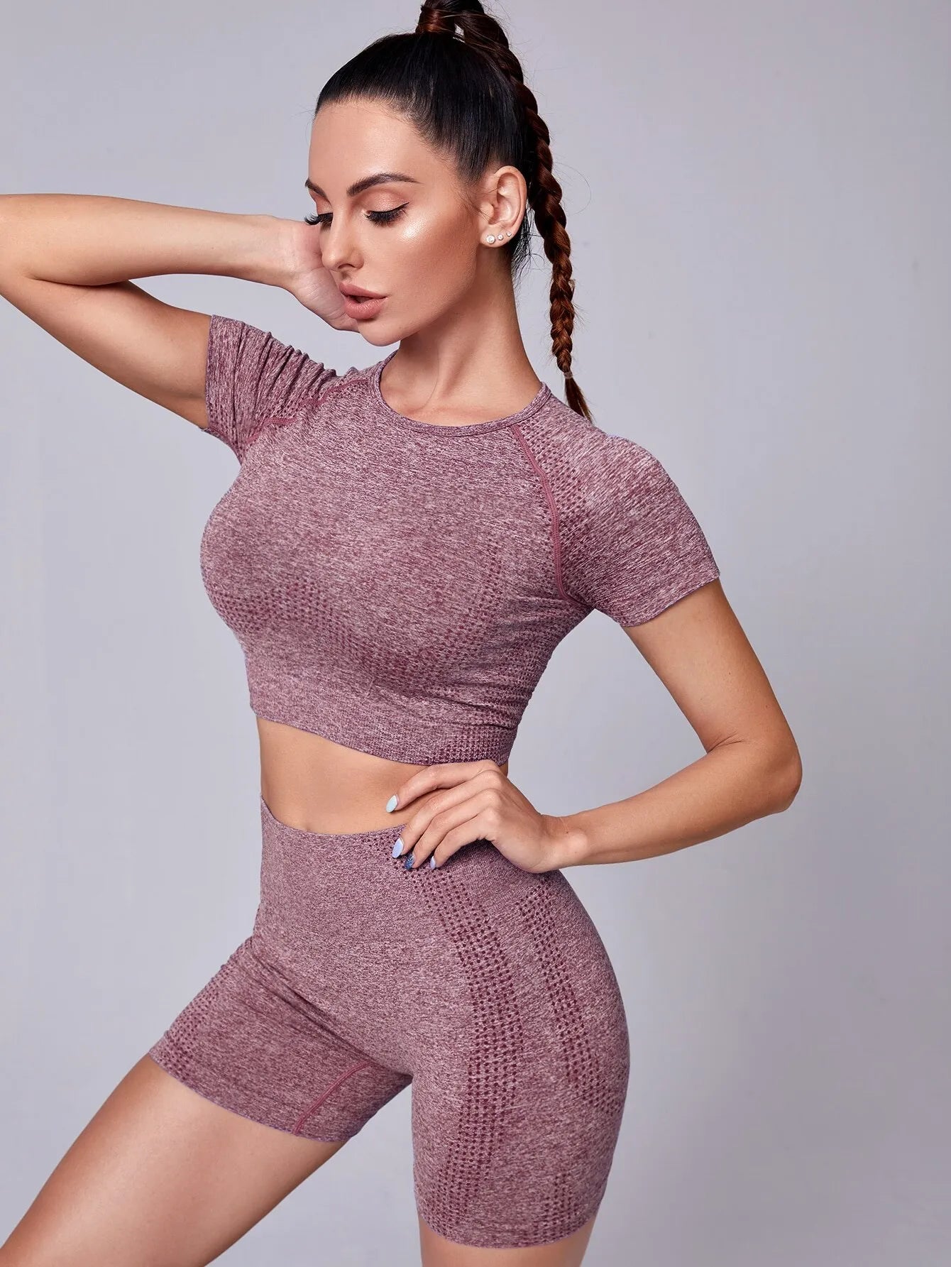 Dikişsiz Şort Tayt ve Crop Top Takımı - MasuWear